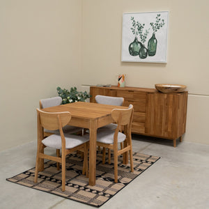 Conjunto de 2 ou 4 cadeiras de jantar Maxwell em carvalho maciço, estofadas em cinzento | VESKOR