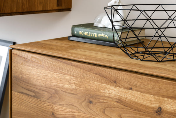 NordicStory Armário de parede flutuante de carvalho maciço Armário de parede flutuante de carvalho