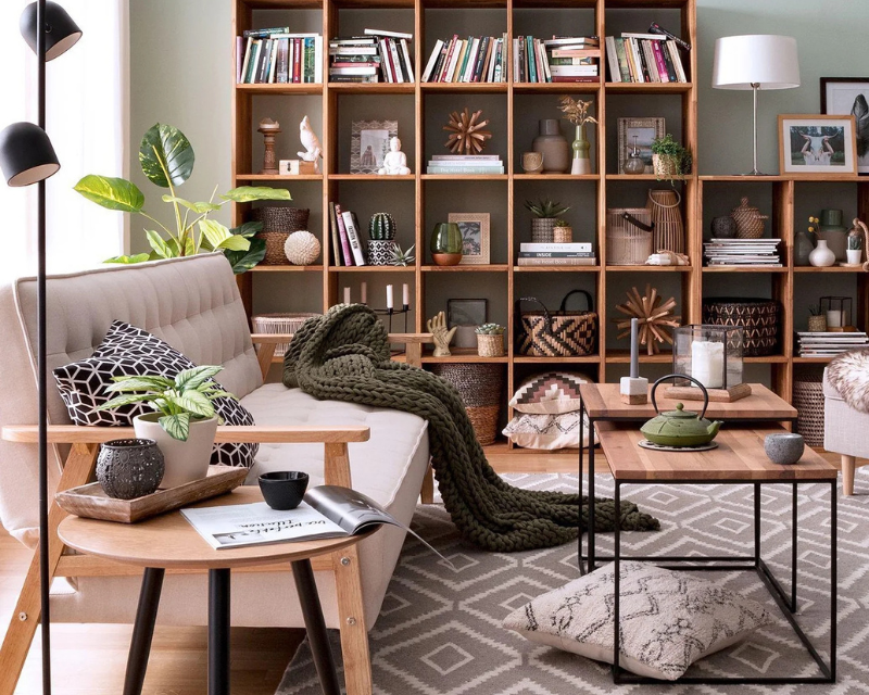 Diferentes tipos de prateleiras de madeira