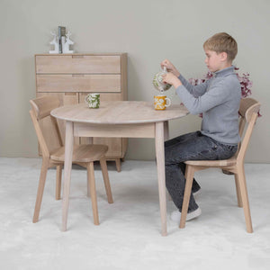 Mesa de jantar redonda extensível em carvalho maciço Escandi 3, 100-130 x 100 x 75 cm | NordicStory