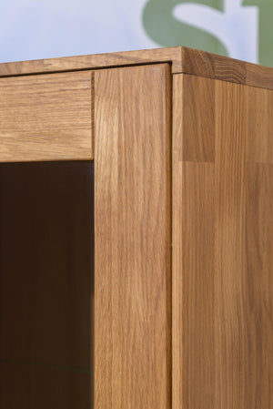 Roupeiro Escandi 3 em carvalho maciço, 120 x 45 x 155 cm | NordicStory