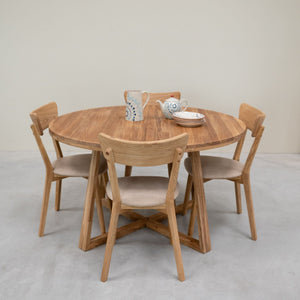 Pack de 2 ou 4 cadeiras de jantar em carvalho maciço Diana Beige | NordicStory