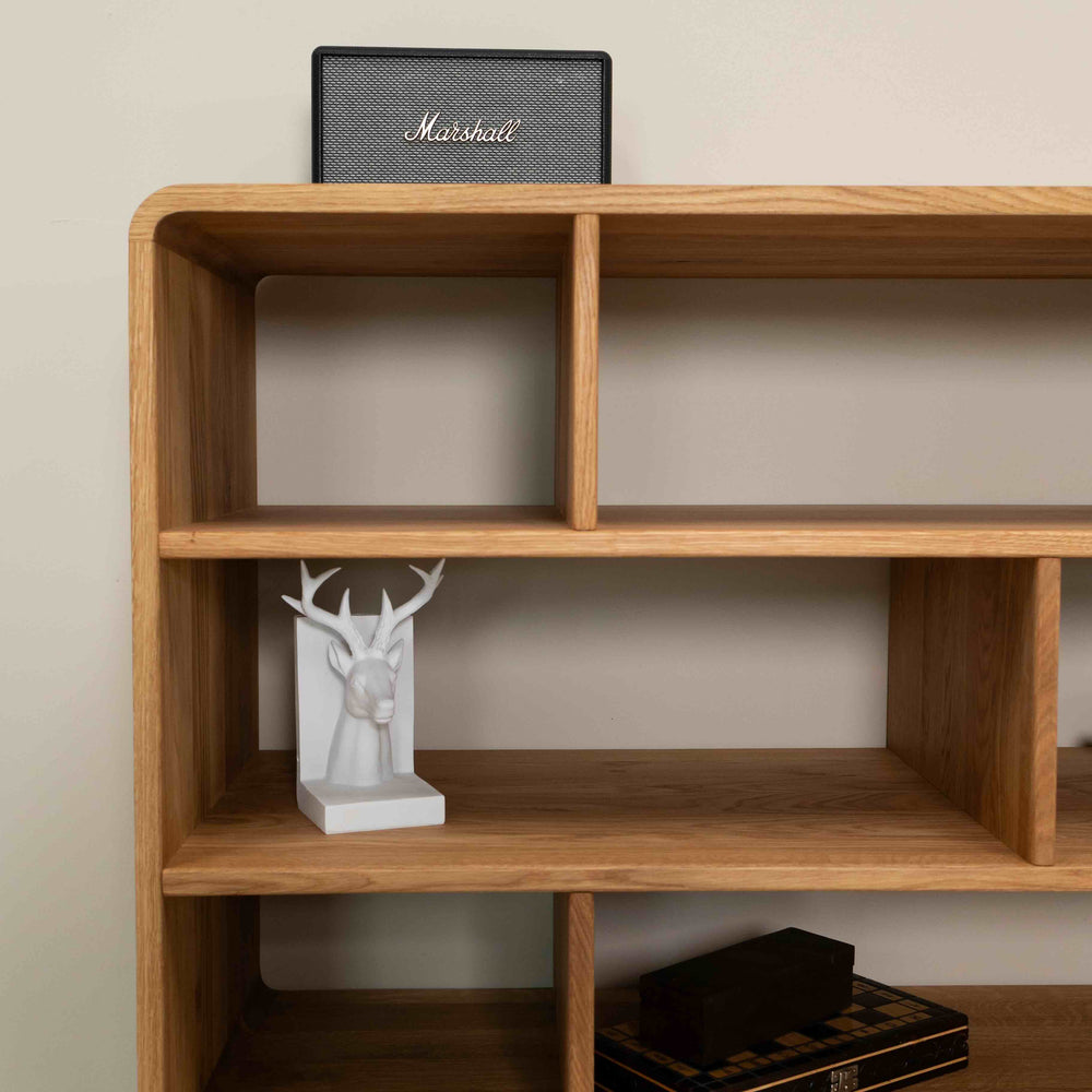 Estante de madeira maciça de carvalho Geneva 1, 130 x 45 x 89 cm, NordicStory