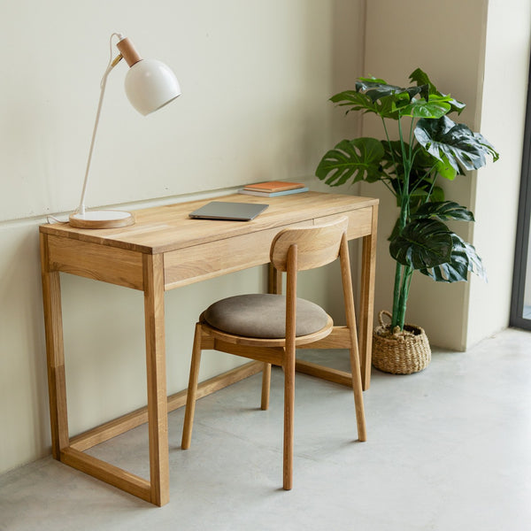 Mesa de escrita NordicStory, cómoda de carvalho maciço 