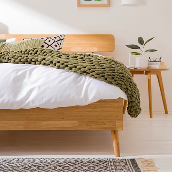 Cama Escandi 2 em carvalho maciço, 140 x 200 cm / 160 x 200 cm / 180 x 200 cm | NordicStory