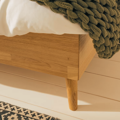 Cama de casal de madeira maciça NordicStory Cma em carvalho maciço sustentável