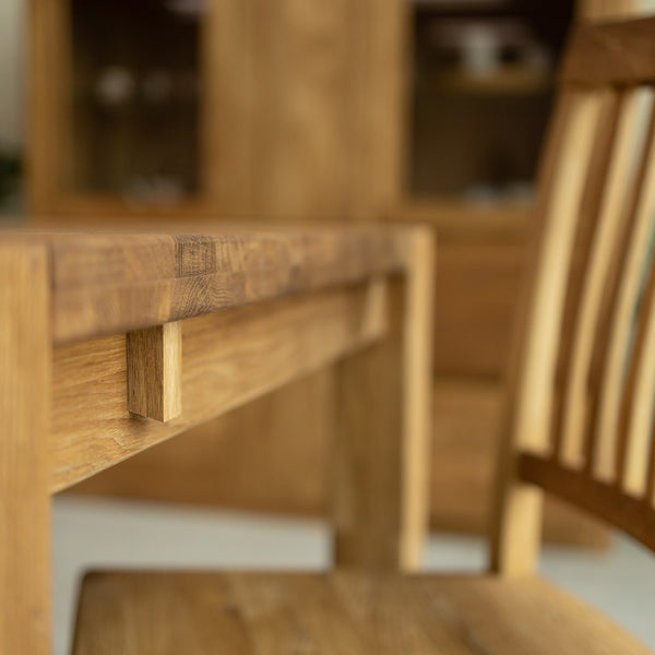 Mesa de jantar extensível em madeira maciça de carvalho sustentável