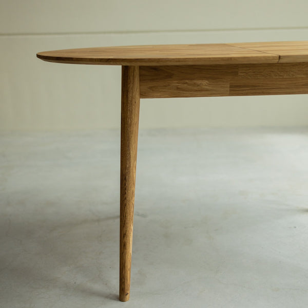  NordicStory Mesa de jantar oval extensível em carvalho maciço sustentável
