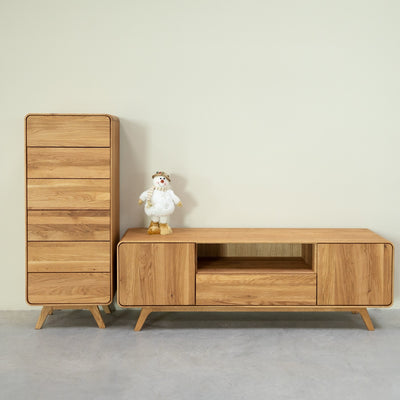 Suporte de TV NordicStory em carvalho maciço Geneva 2, 180 x 45 x 55 cm.
