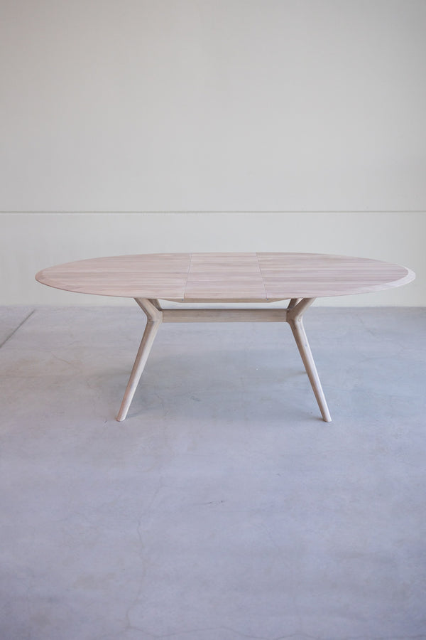 NordicStory Mesa de jantar extensível em carvalho maciço Carmen