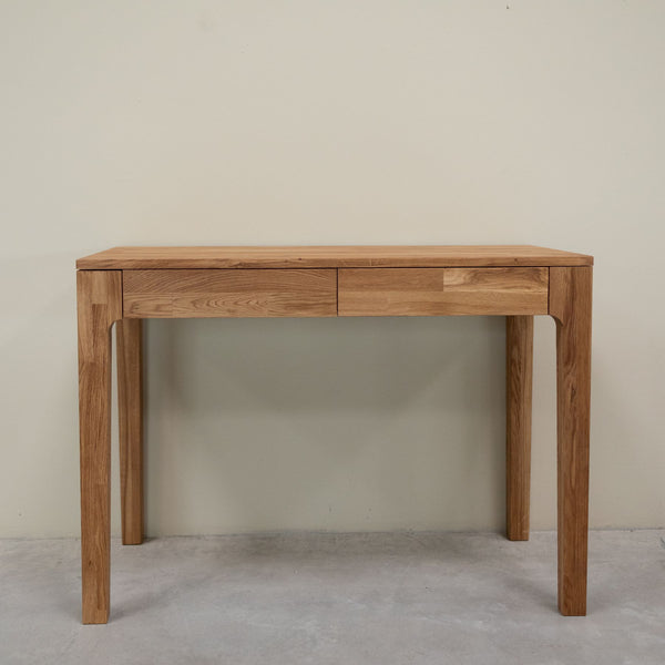 Mesa de escrita em carvalho maciço Axel I NordicStory RobleStore