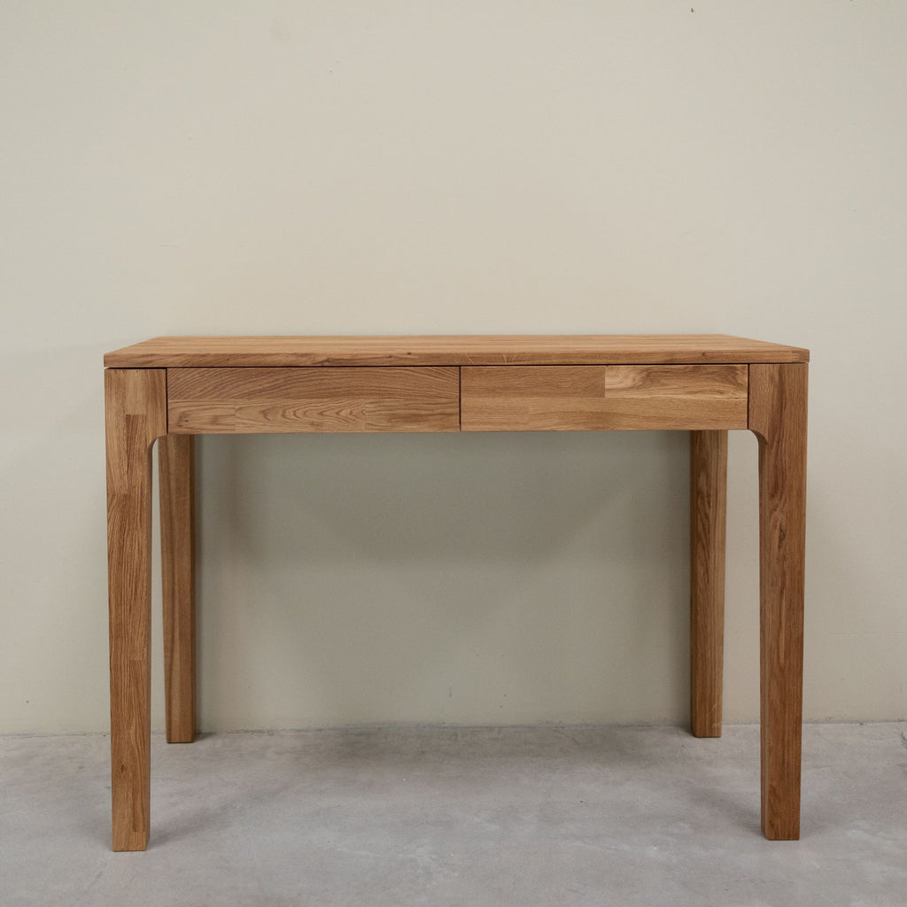 Mesa de escrita em carvalho maciço Axel I NordicStory RobleStore