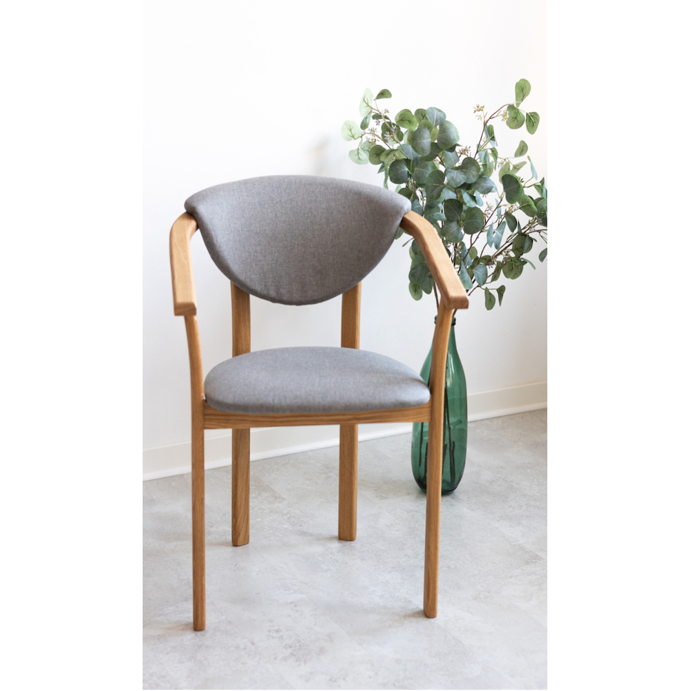 NordicStory Pack de 2 ou 4 Cadeiras de Jantar Alexis, Estrutura em carvalho maciço, Estofos Nórdicos Cinzentos