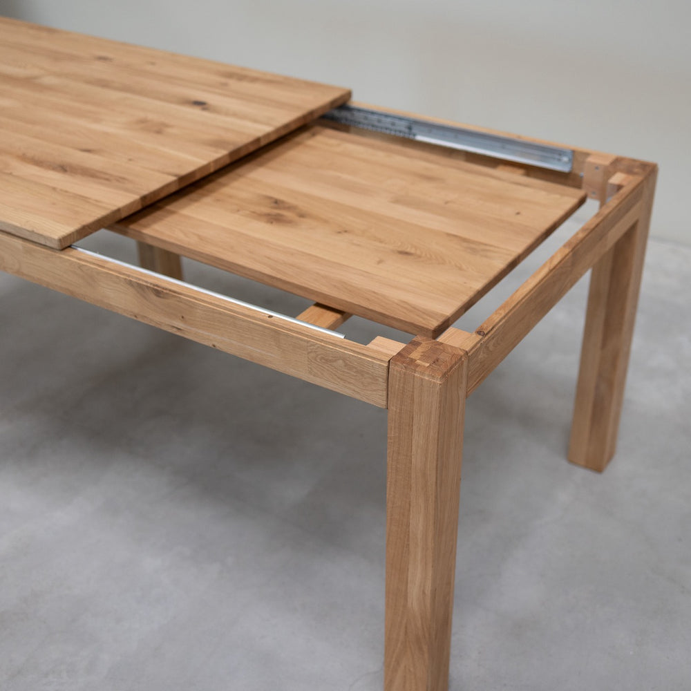 Mesa de jantar extensível em carvalho maciço L2