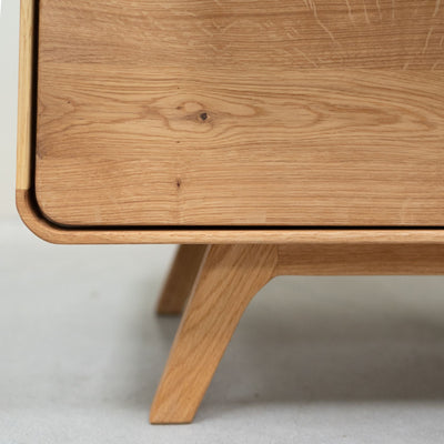 Cómoda em carvalho maciço Genebra 2 Cómoda com 4 gavetas Roble.Store NordicStory