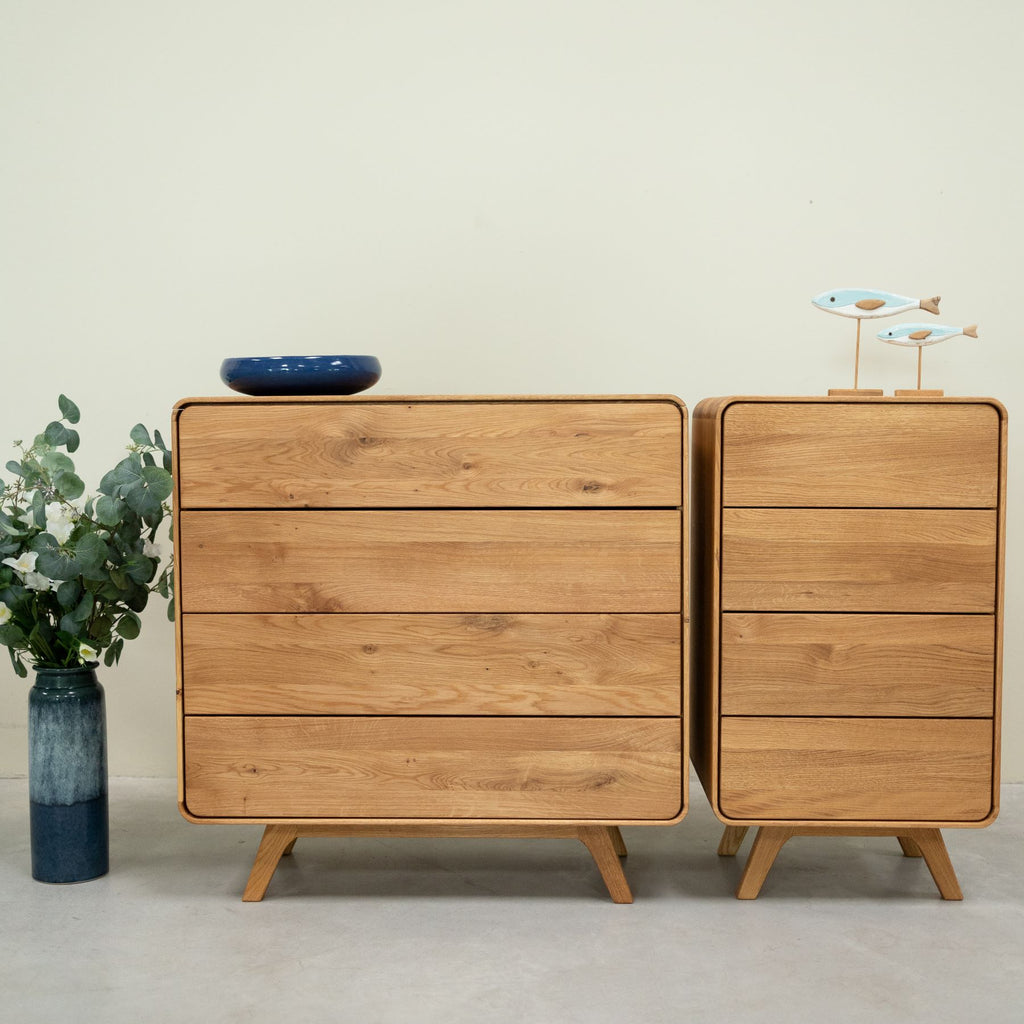 Cómoda em carvalho maciço Genebra 2 Cómoda com 4 gavetas Roble.Store NordicStory