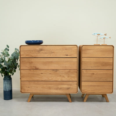 Cómoda em carvalho maciço Genebra 2 Cómoda com 4 gavetas Roble.Store NordicStory