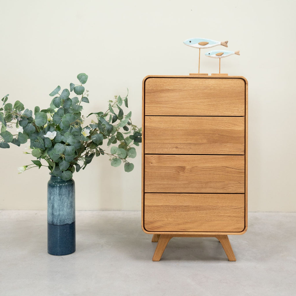 Cómoda em carvalho maciço Genebra Cómoda com 4 gavetas Roble.Store NordicStory