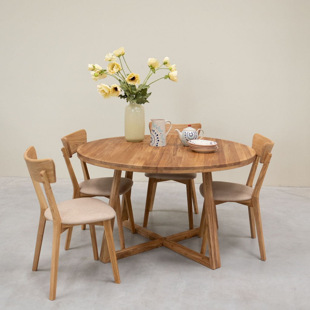 Pack de 2 ou 4 cadeiras de jantar em carvalho maciço Diana Beige | NordicStory
