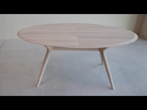 Mesa de jantar extensível em carvalho maciço Carmen | NordicStory