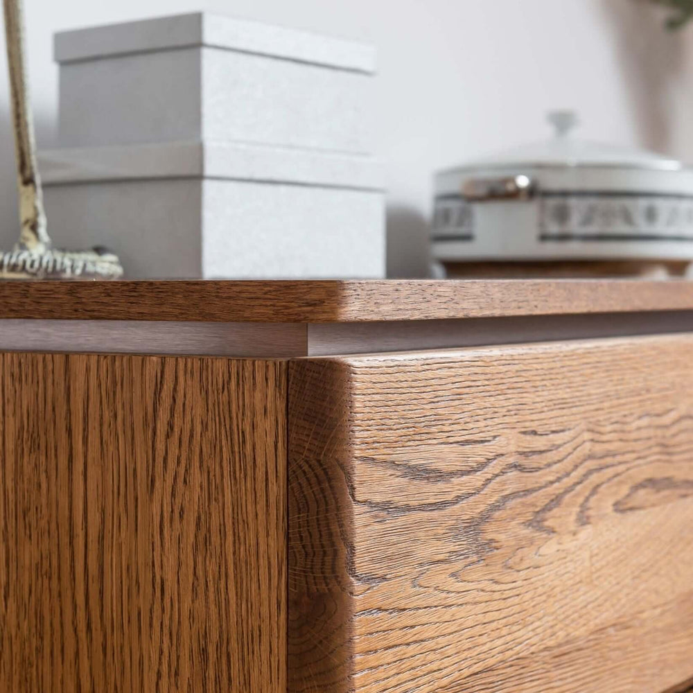 LoftStory Cómoda ou móvel de TV em carvalho Montenegro 26 180 x 42 x 59 cm.